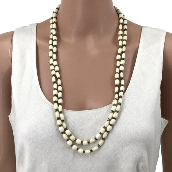 Vintage Long Length Necklace Cream Gold Tone 60 Inch Length - Picture 1 of 4